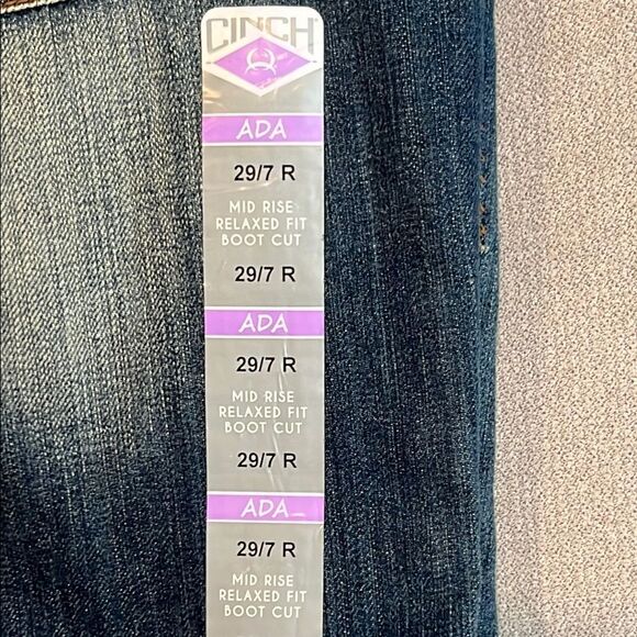 New Cinch Blue bootcut Leg Jeans Classic Style - Picture 5 of 8